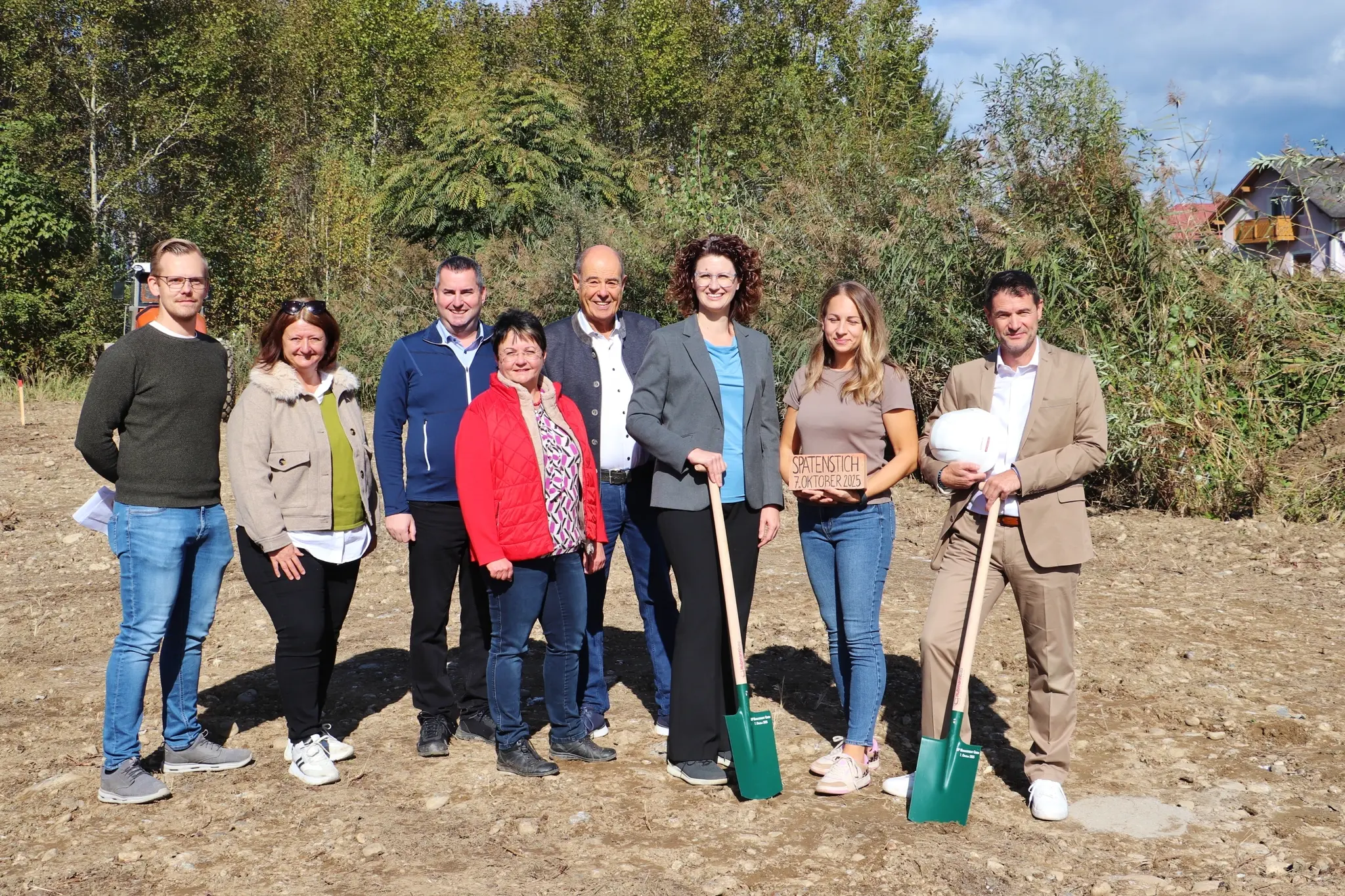 Ein neuer Standort für neue Ideen: Spatenstich in Fernitz-Mellach